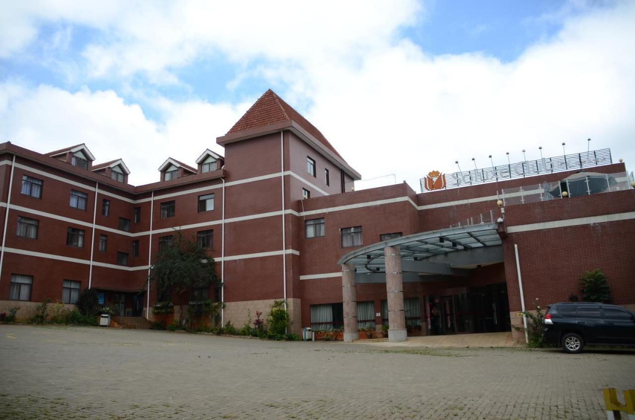 Soluxe Club International Hotel Nairobi Kültér fotó